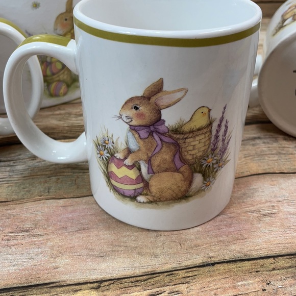 Set Of 4 Easter Ceramic Mugs Coffee/Cocoa Bar - Picture 4 of 14